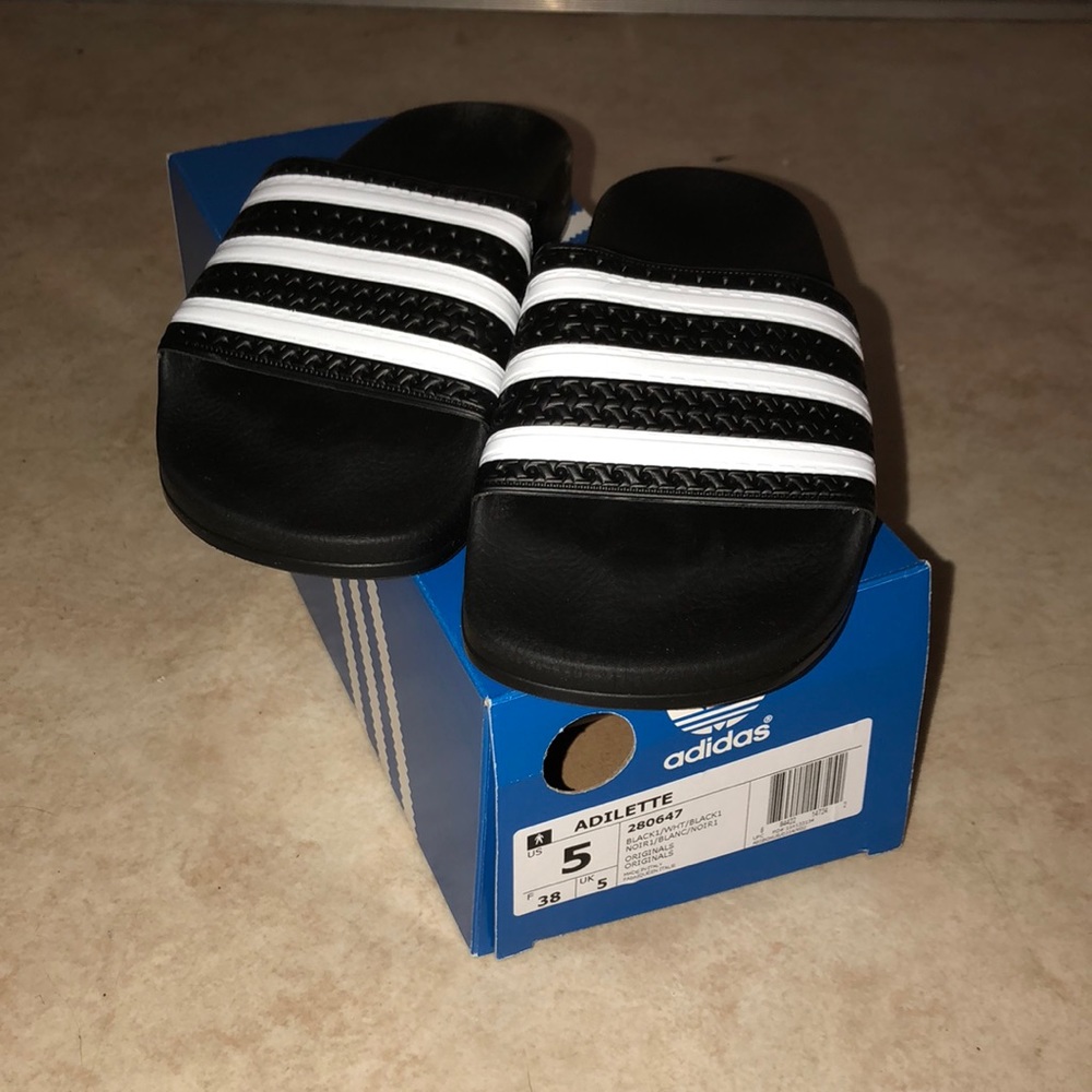 Adilette Sildes